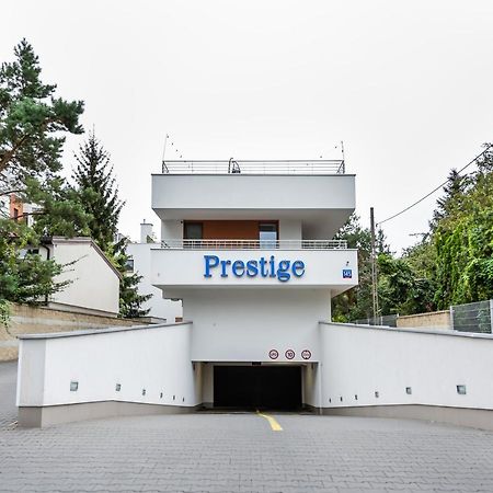 Prestige Verdant Apartment Warsaw Exterior photo