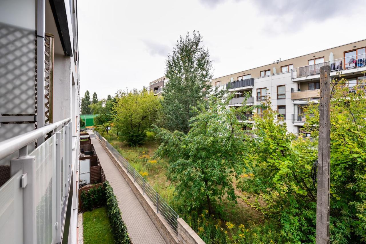Prestige Verdant Apartment Warsaw Exterior photo